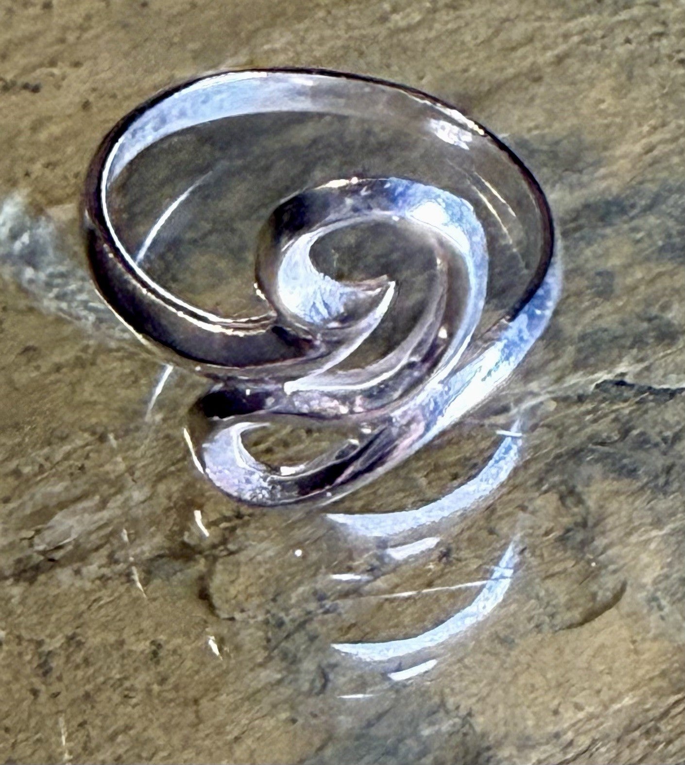 Vintage Sterling Silver Ring- Size 8.5