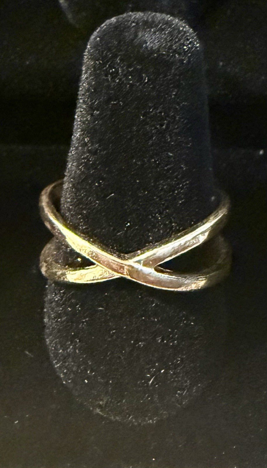 Fold Tone Crops Ring -Size 8.5