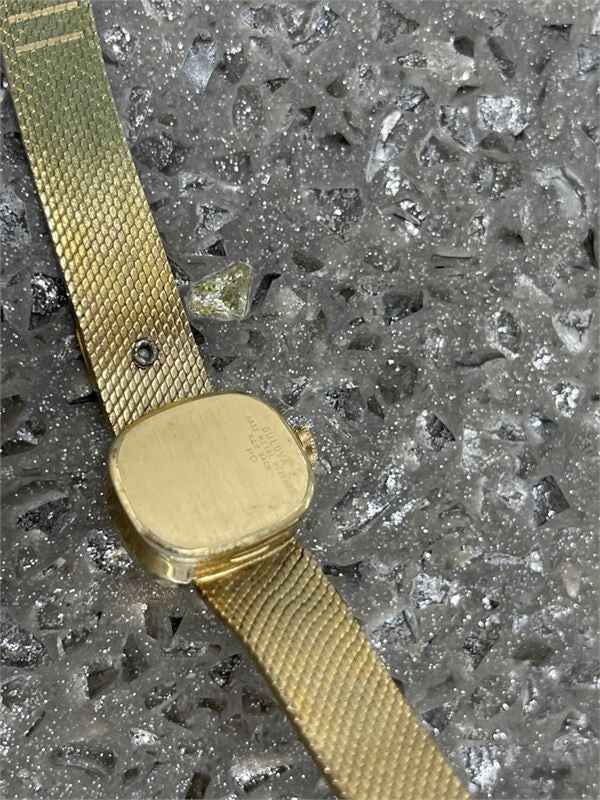 Vintage Women's Bulova Acutron Swiss Quartz Watch