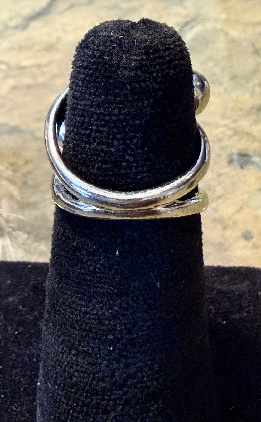 Silvertone Ring- Size 7.5
