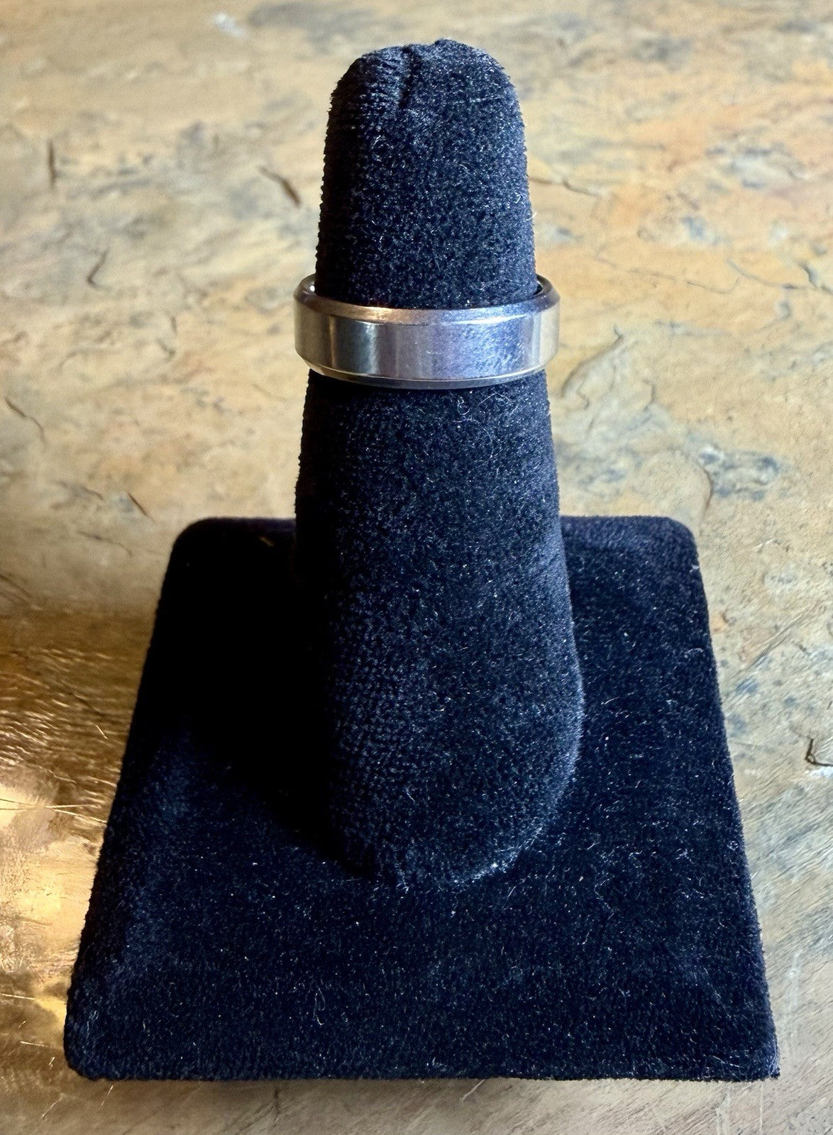 Men’s Stainless Steel Wedding Band - Size 7