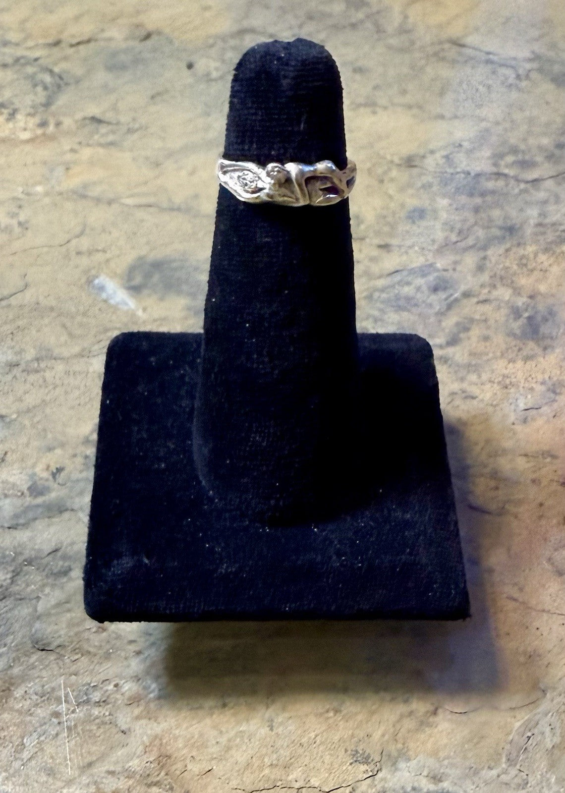 Vintage Sterling Silver Lovers Ring - Size 6