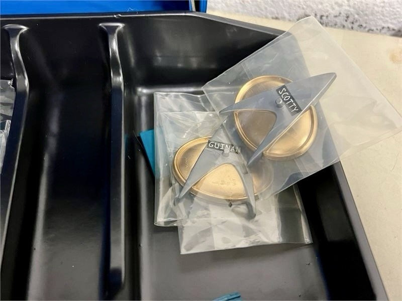 Star Trek The Next Generation Collectors Case and Figures