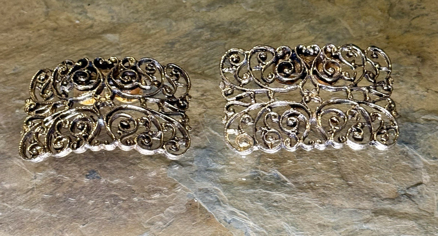 Vintage Musi gold-tone rectangular shoe clips