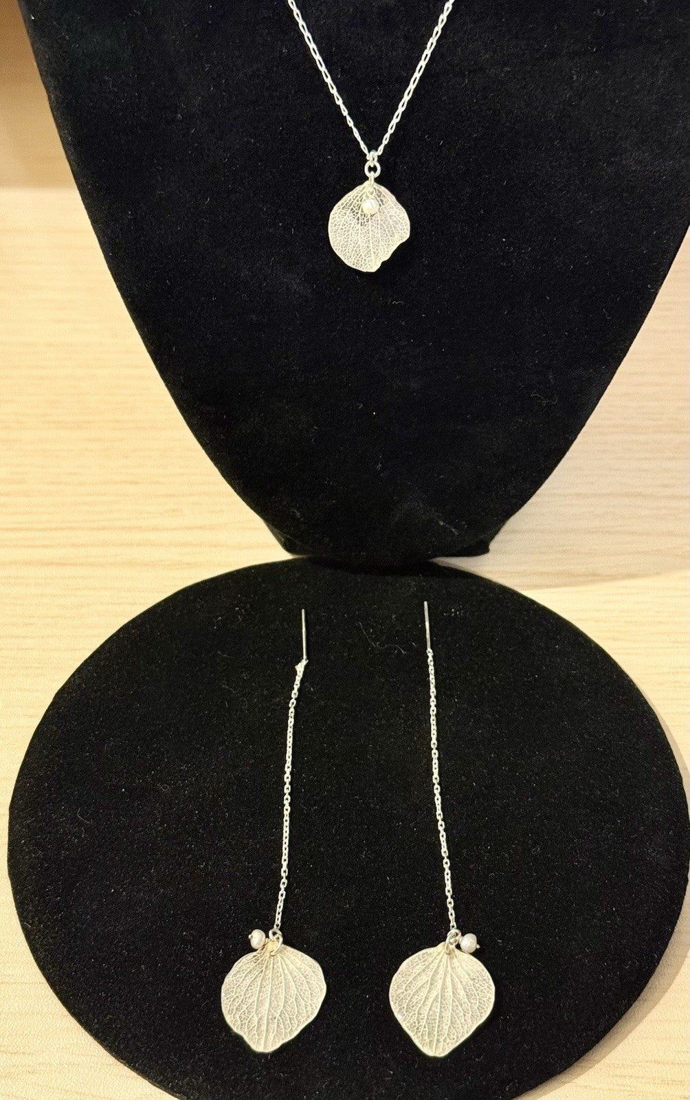 Sterling Silver Necklace With a Leaf Pendant and Earrings 