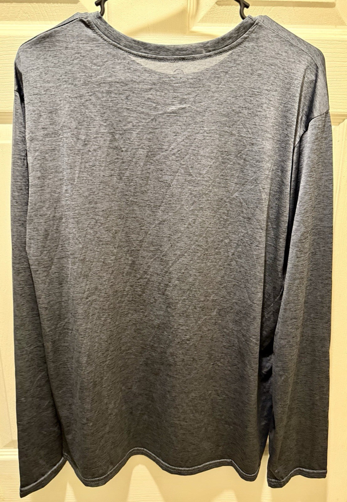 REAL ESSENTIALS Men's Long Sleeve T-shirt 