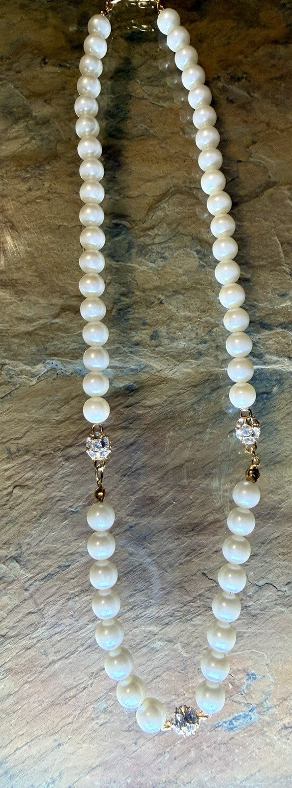 Vintage Avon Faux Pearl Necklace 