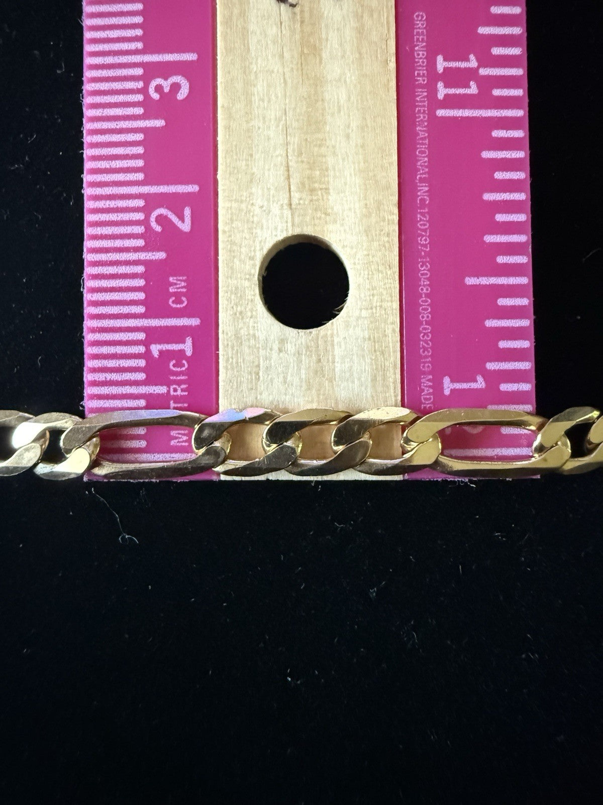 Figaro Link Chain Bracelet 10K Yellow Gold  11”