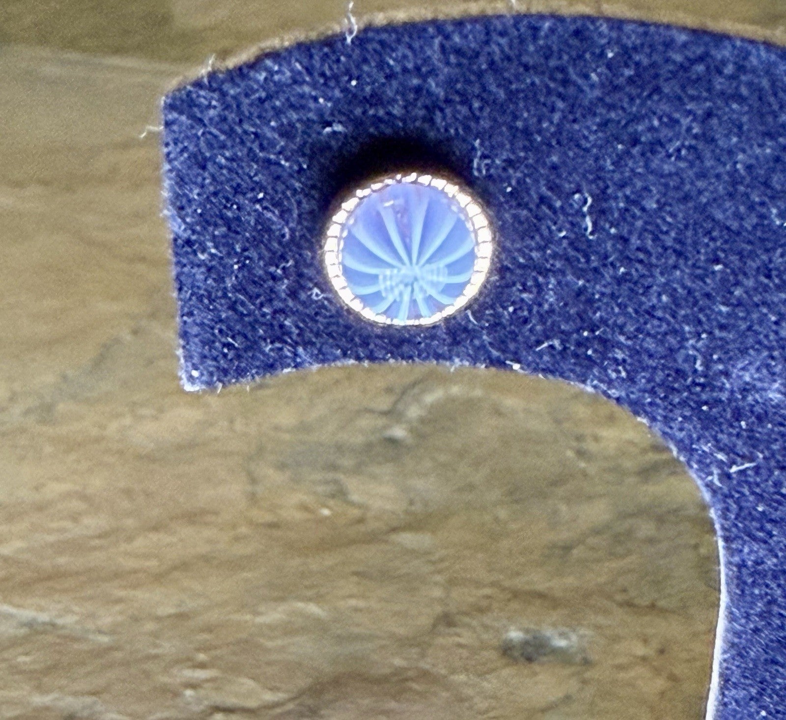 Round Stud Earrings 