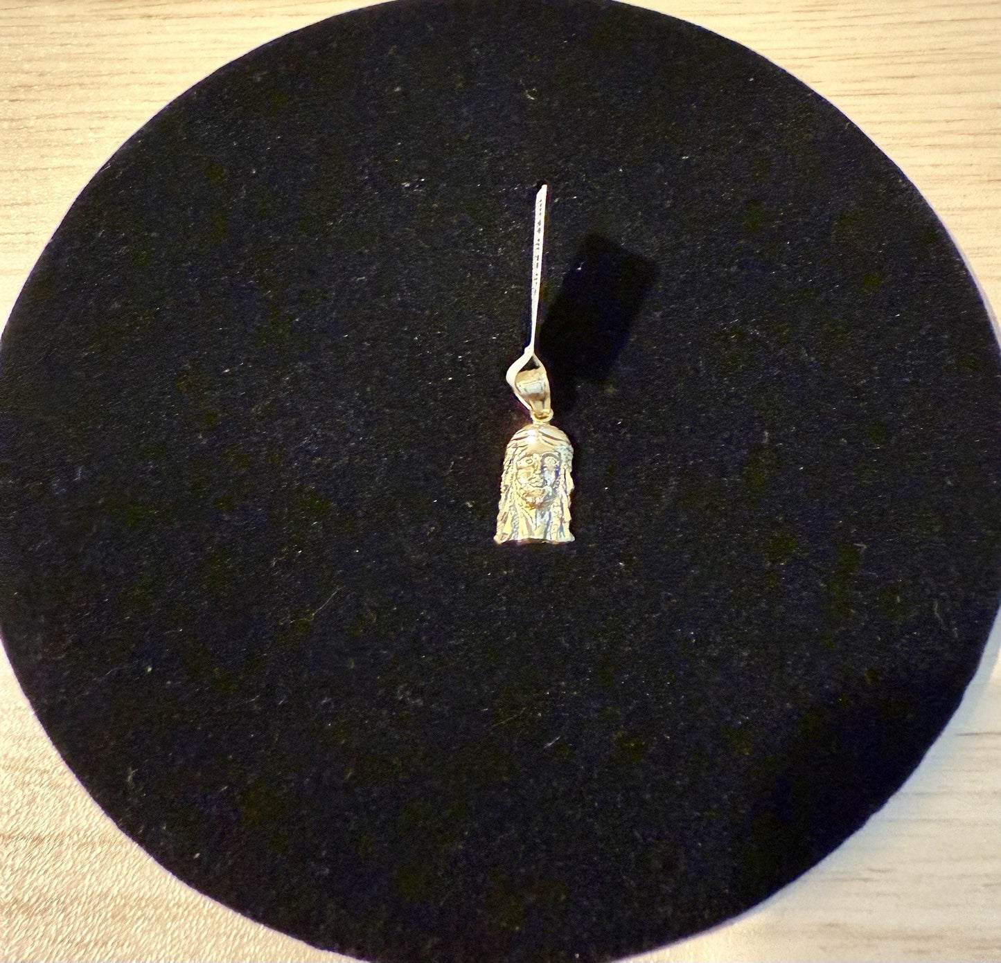 10Kt Yellow Gold Jesus Pendant (.8gms)