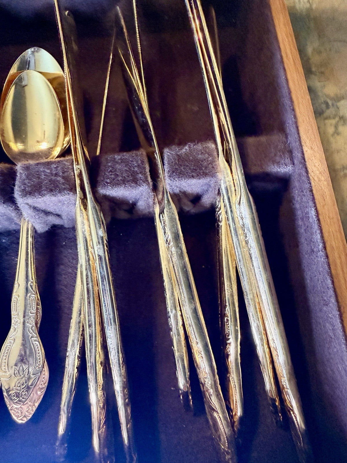 Vintage Rogers Silverplate Flatware Set Ornate Floral Handle in Wood Box