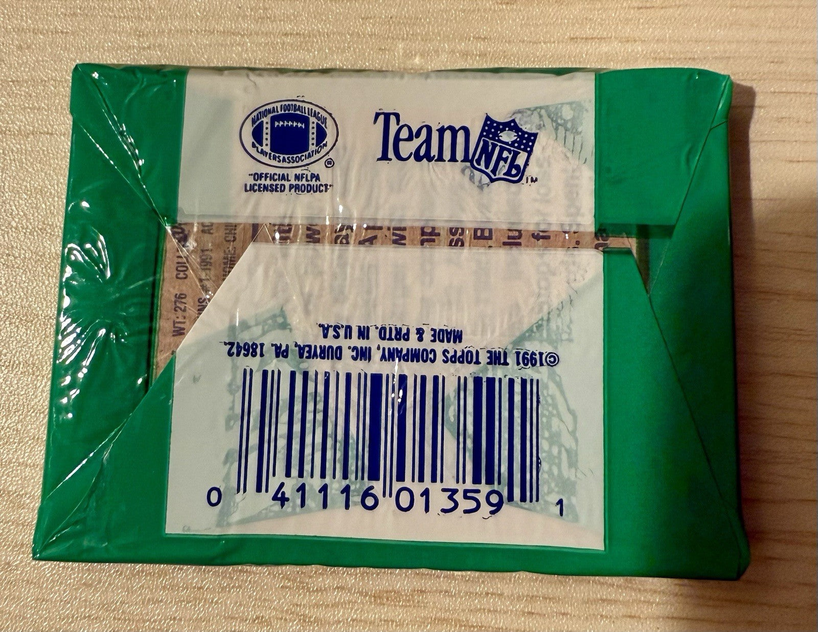 1991 Topps Football Factory Sealed 16 Card Wax Pack (1) ONE Pack