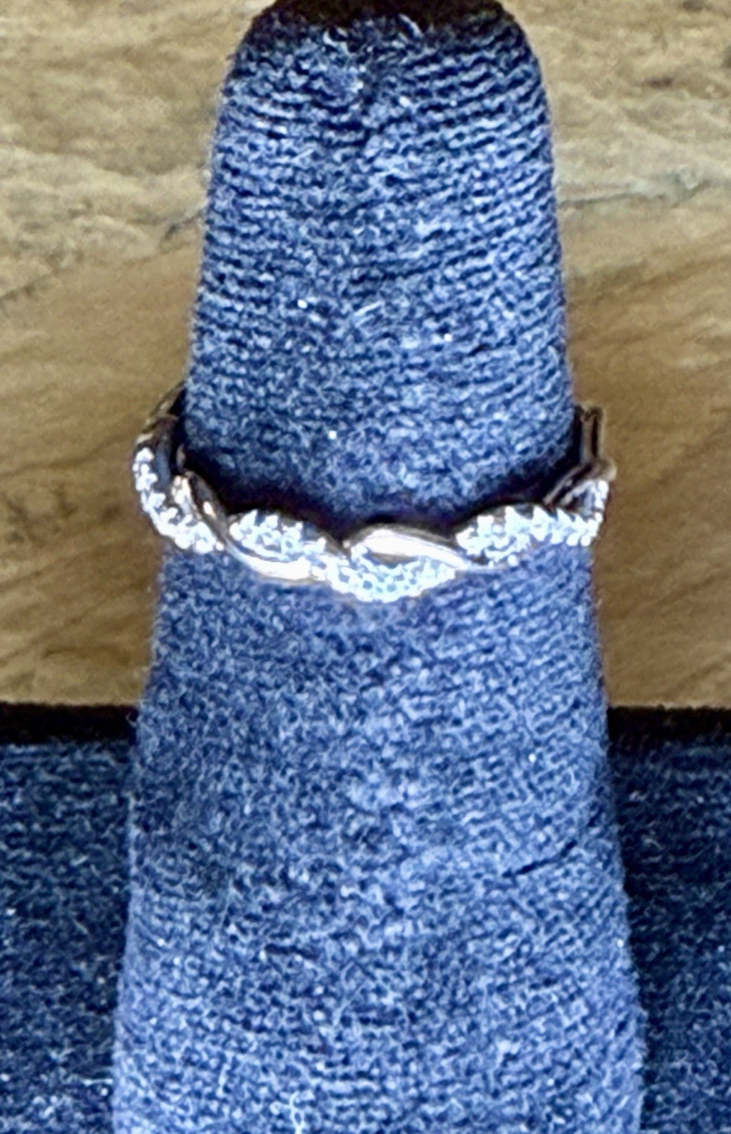 Sterling Silver Infinity Twist Band -Size 7