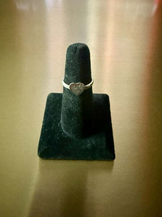 Vintage Sterling Silver Heart Ring- Size 8.25