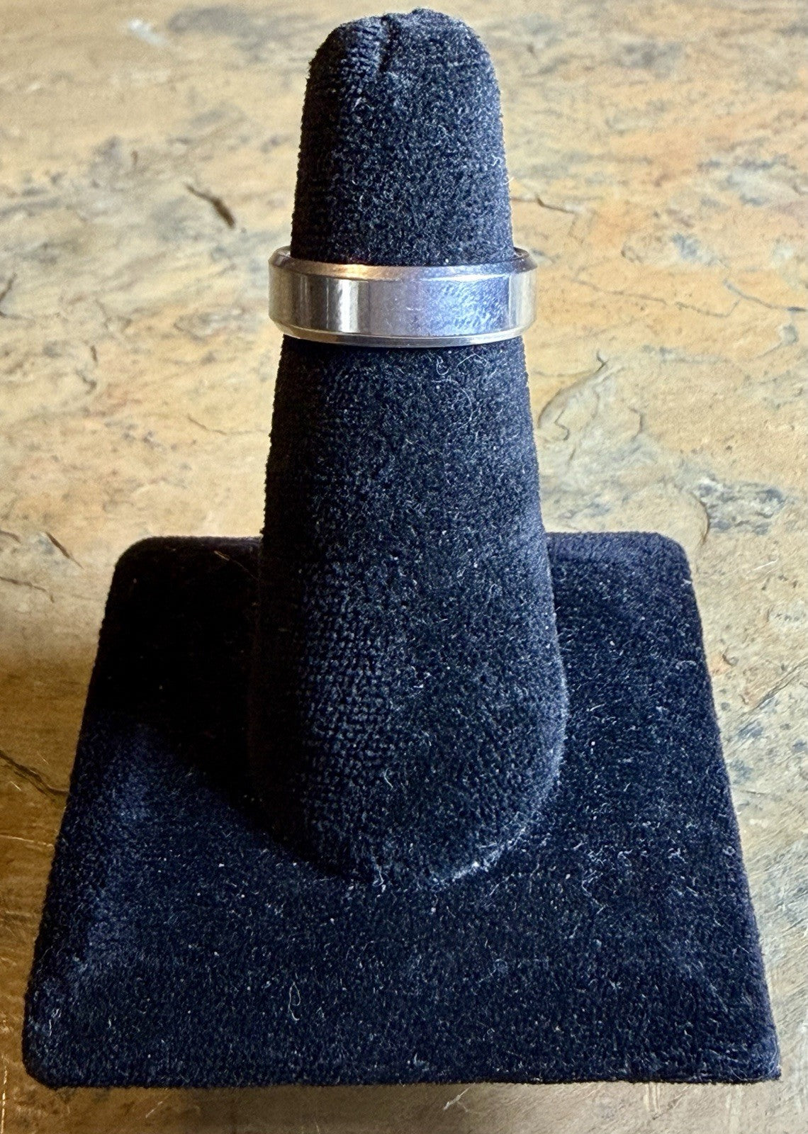Men’s Stainless Steel Wedding Band - Size 7
