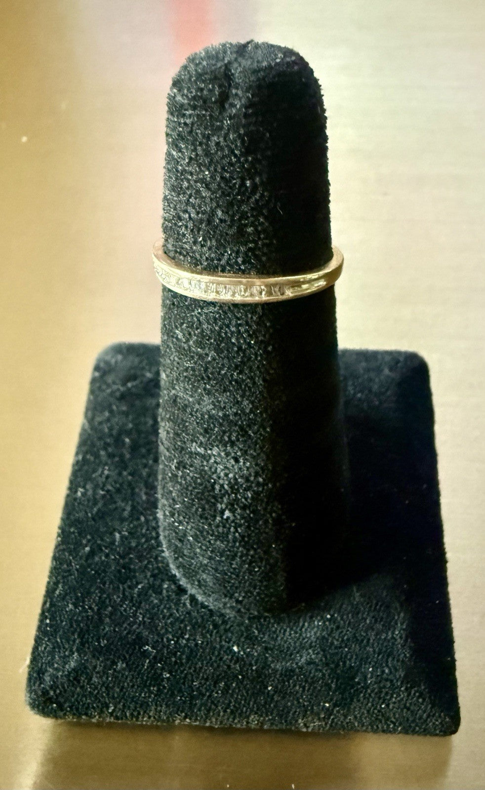 Vintage 10K Yellow Gold Diamond Ring Size7 (1.35g)