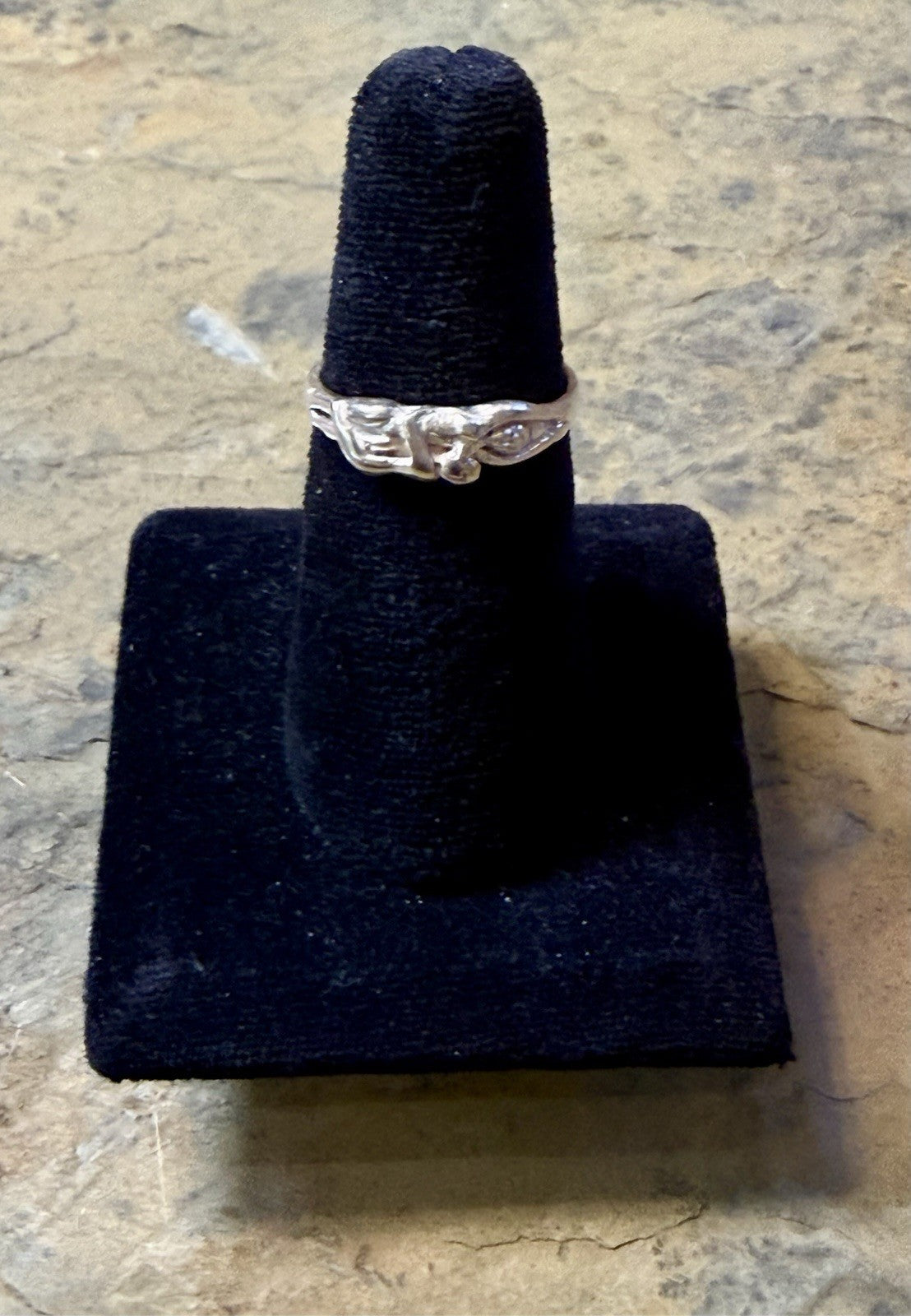 Vintage Estate Sterling Silver Lovers Entwined Explicit Ring - Size 9