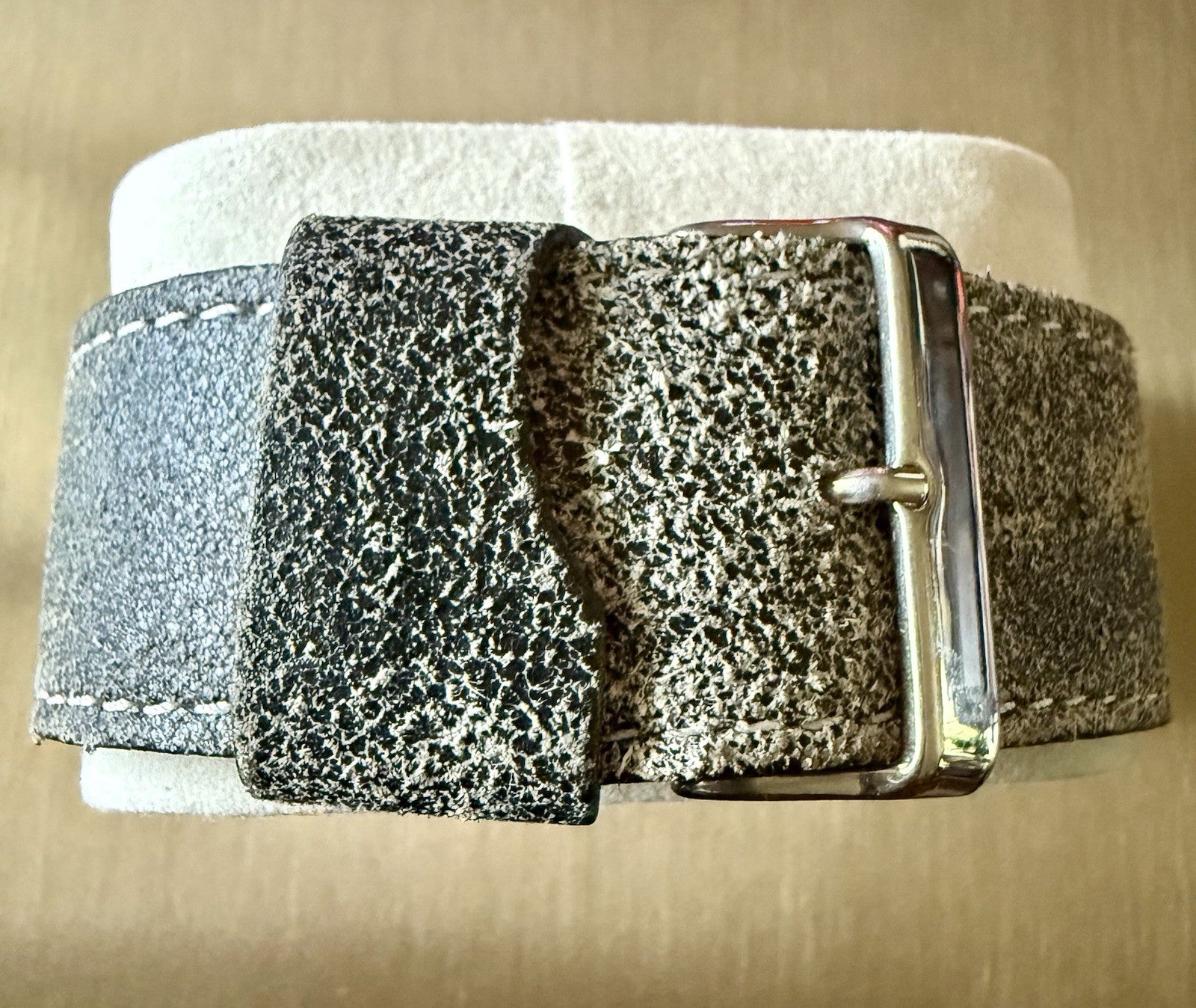 Kenneth Cole UL1050 Watch Unlisted