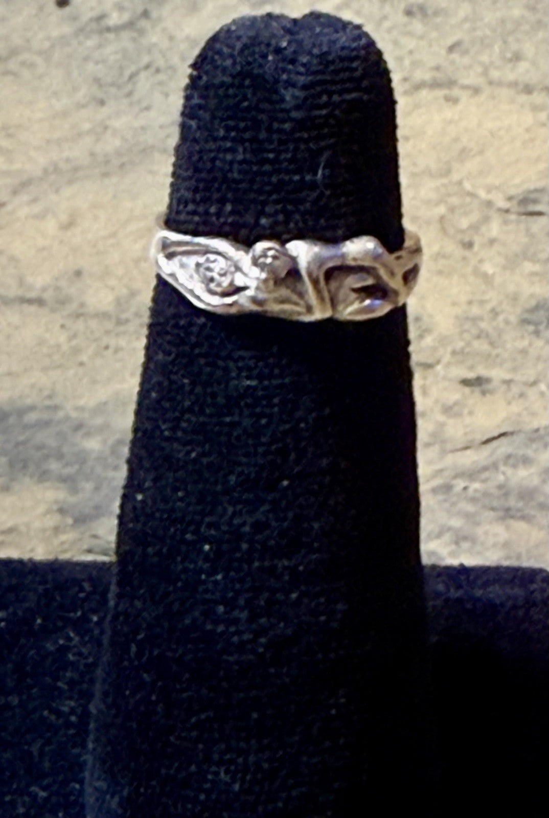 Vintage Sterling Silver Lovers Ring - Size 6