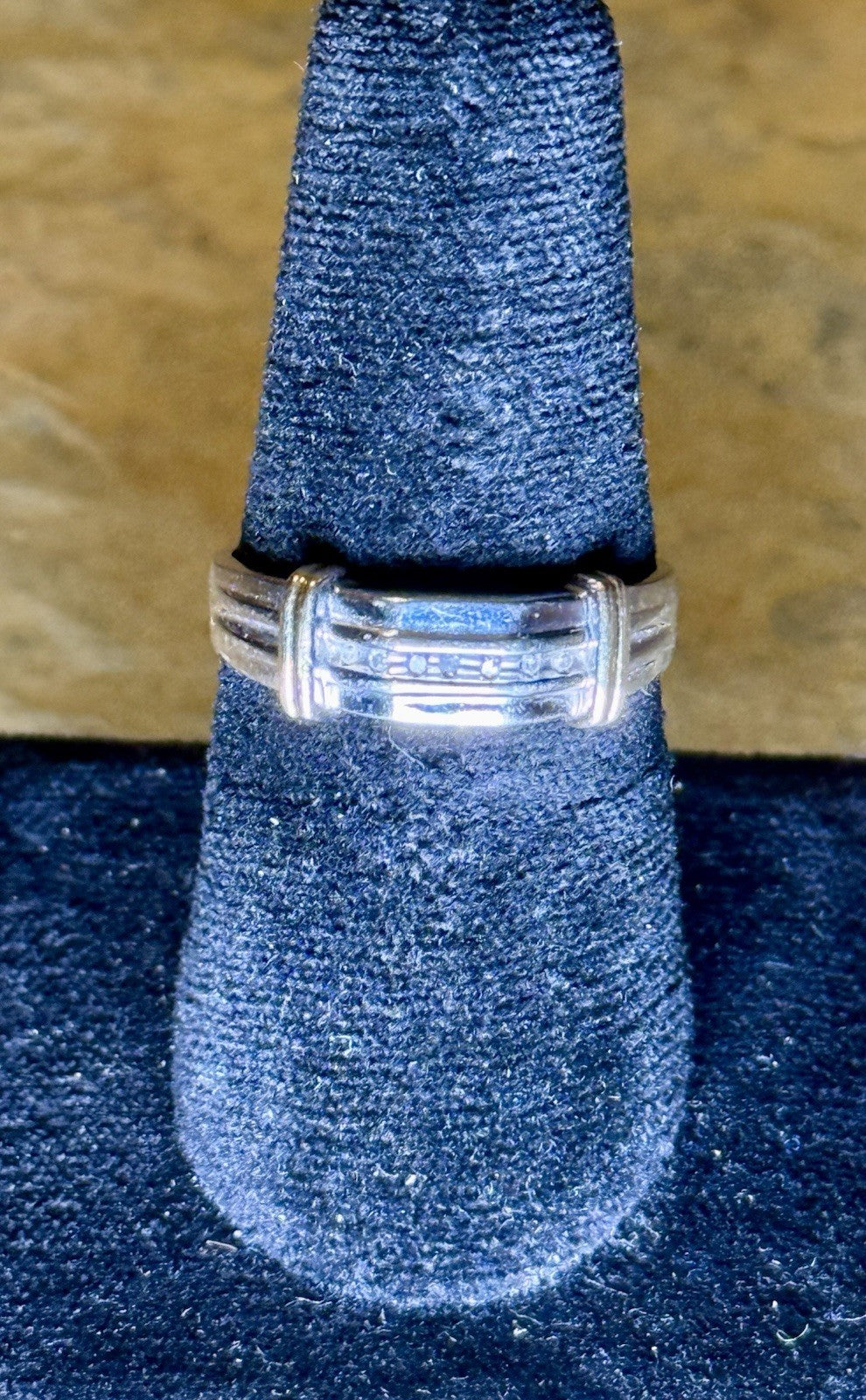 Vintage 10K White And Yellow Gold Diamond Band - Size 10.5(3.07g)