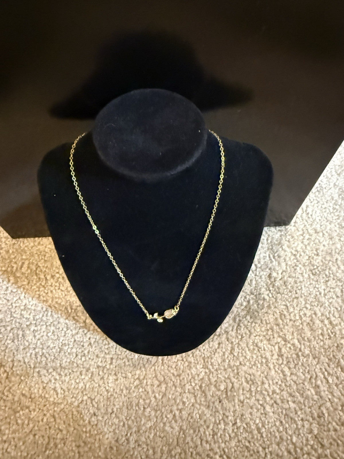 Gold Tone Tulip Flowers Necklace 