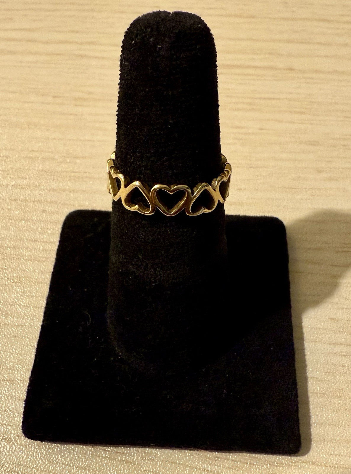 10K Yellow Gold Open Hearts Ring Size 9 (1.8gms)