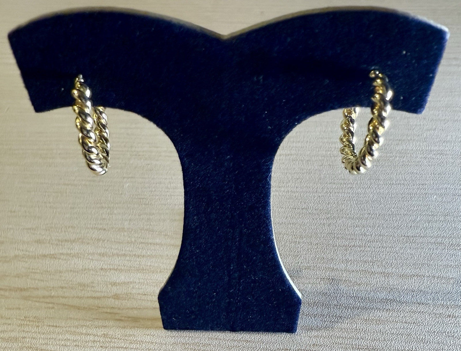 Vintage Twisted  Rope Hoop Gold Tone Earrings 