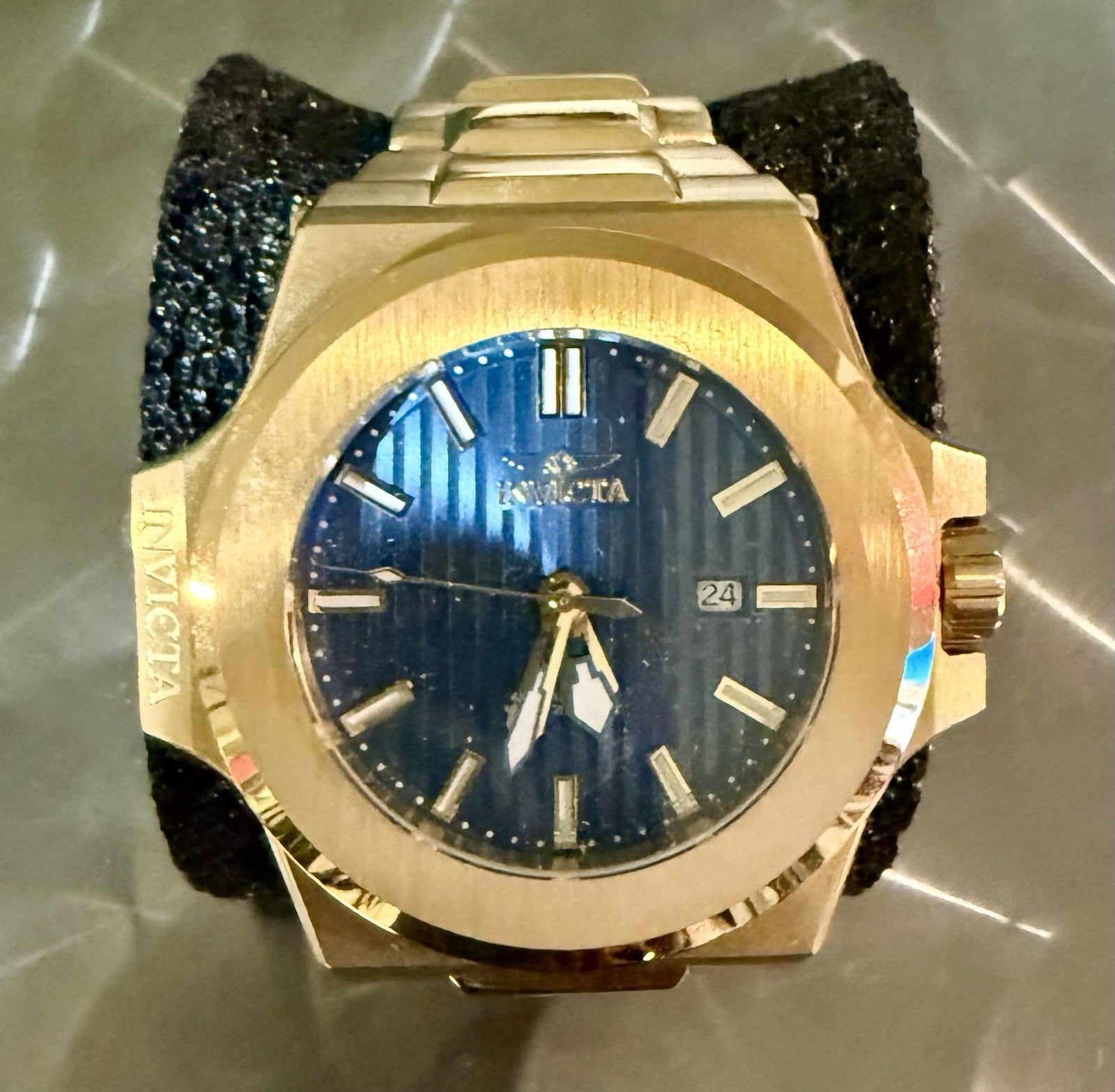Invicta Reserve Akula Men 38727