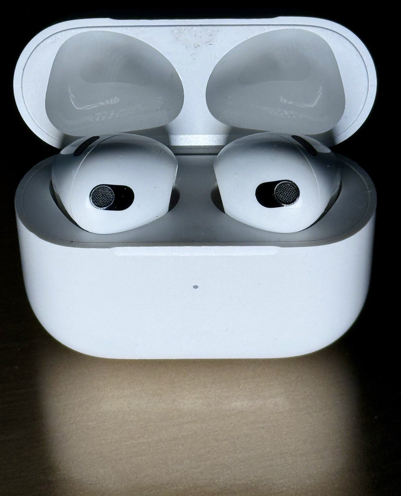 Apple AirPods (3rd generation)