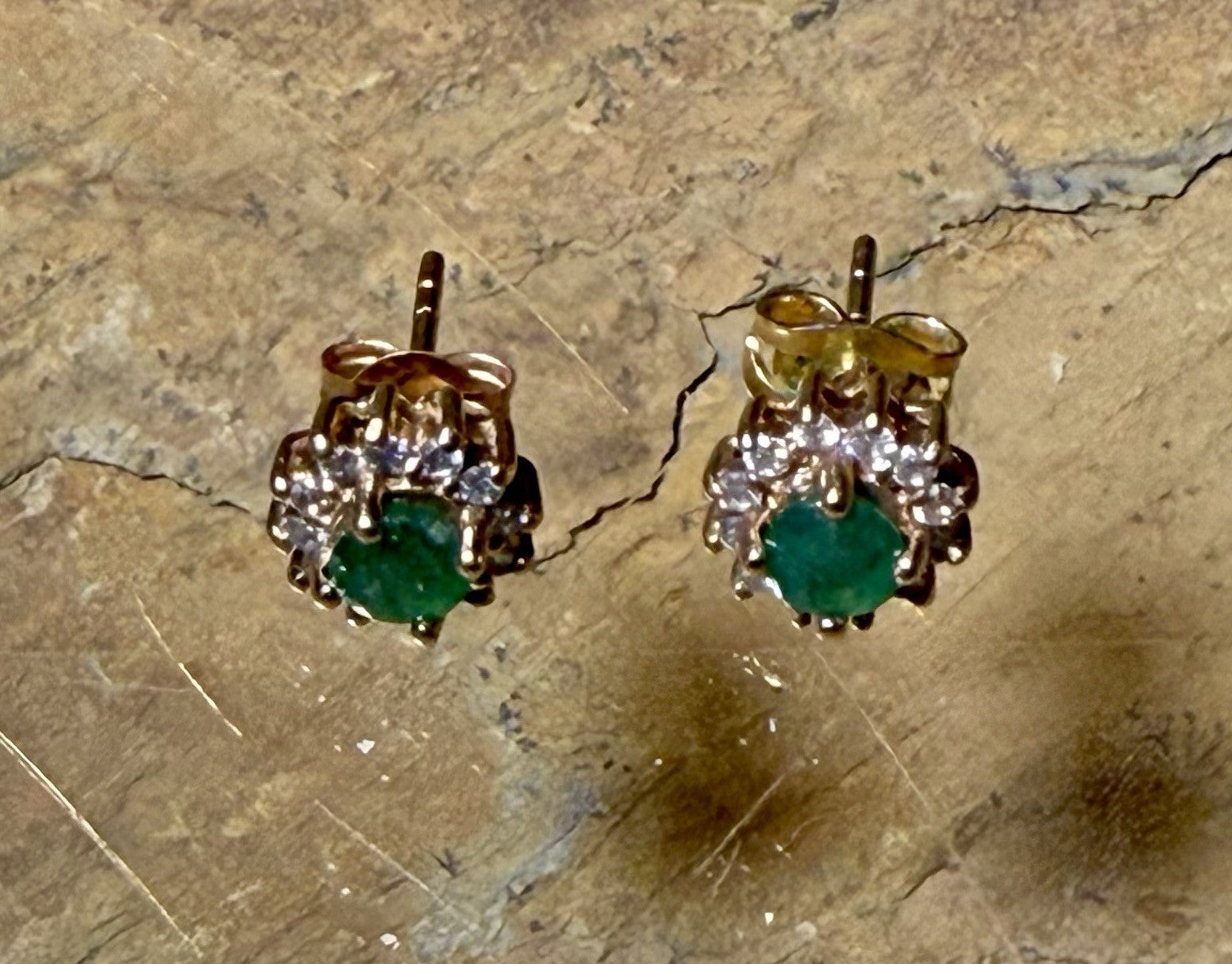 Vintage 10K gold Diamond And Emerald Earrings 