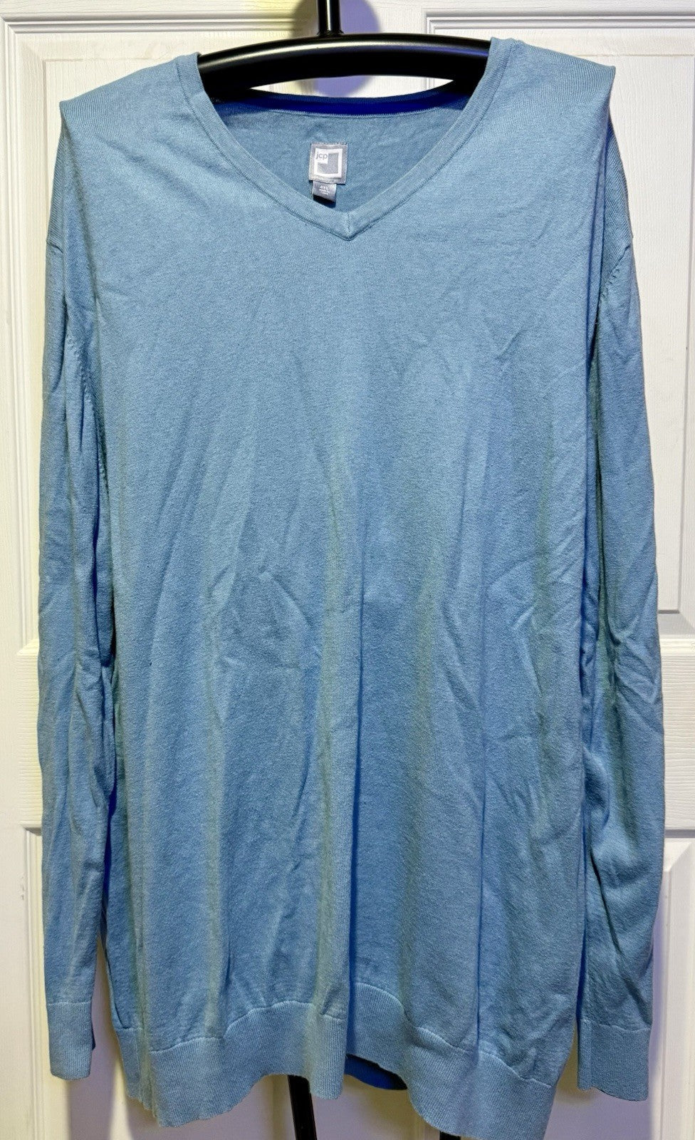 Men’s V Neck Sweater