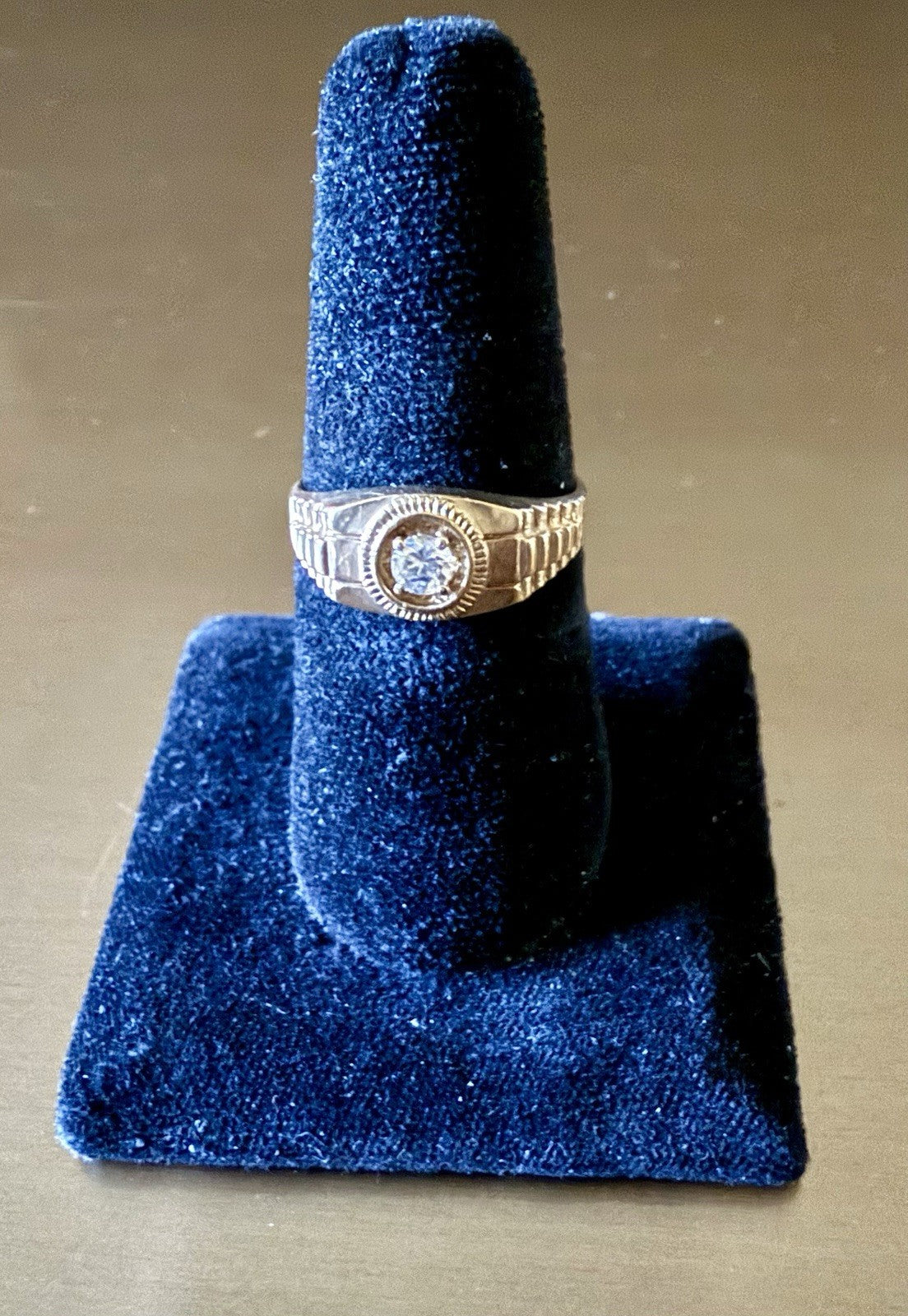Vintage 10K Yellow Gold Ring Size 10 (3.48g)