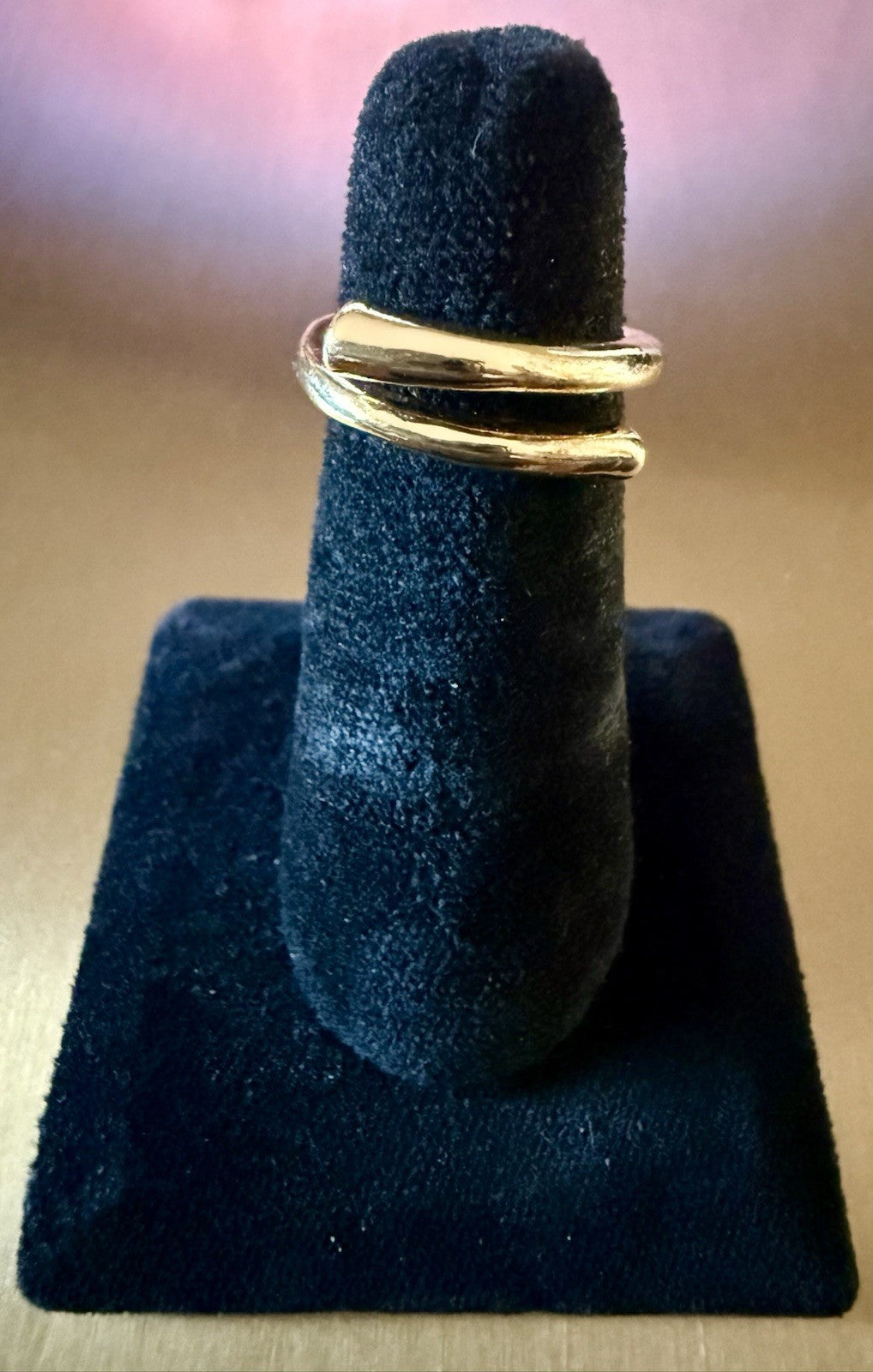 Gold Tone Ring - Size 6