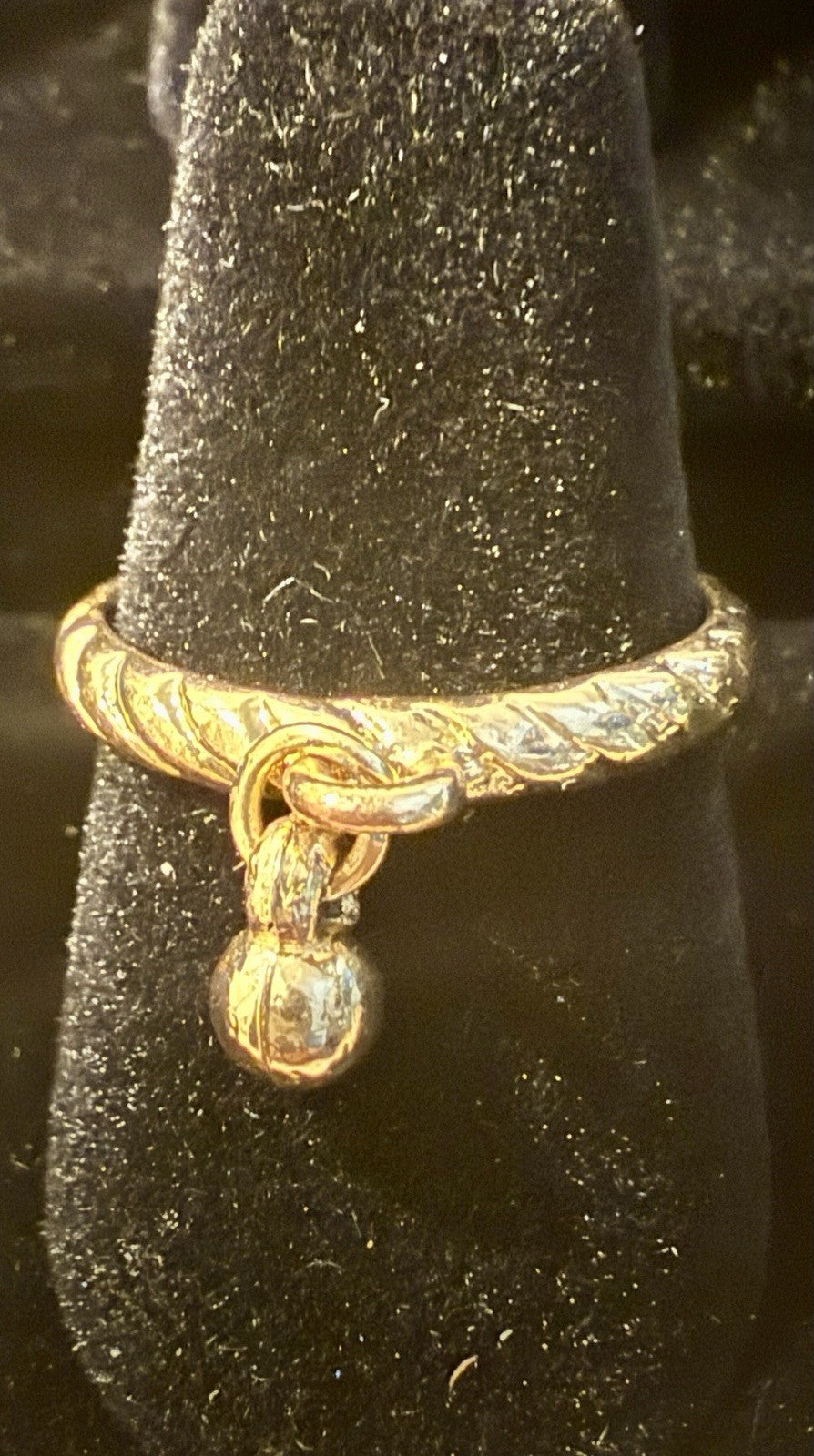 Gold Tone Ring - Size 5.5