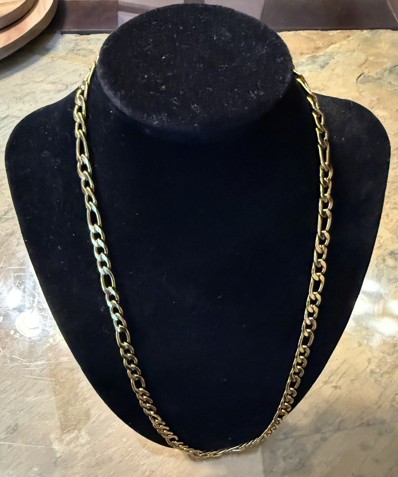Gold Tone Cuban Link Chain (23.5”)