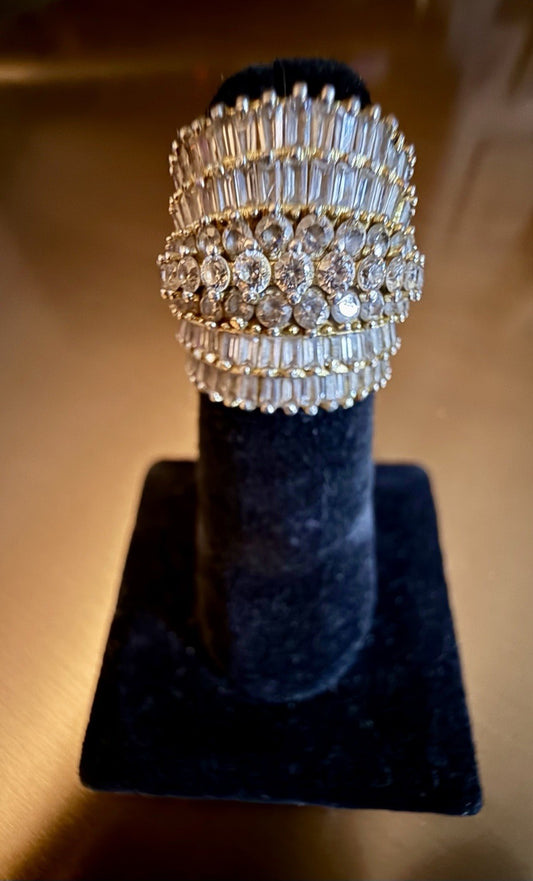 Sterling Silver Round and Baguette-Cut Diamond Cluster Ring