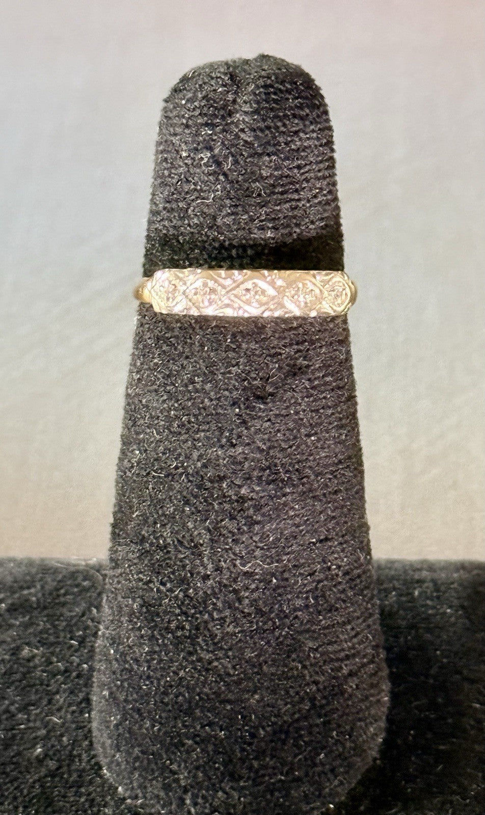 Vintage 14K Yellow and White Gold Full Diamond Eternity Band - Size 6.5 (1.63g)