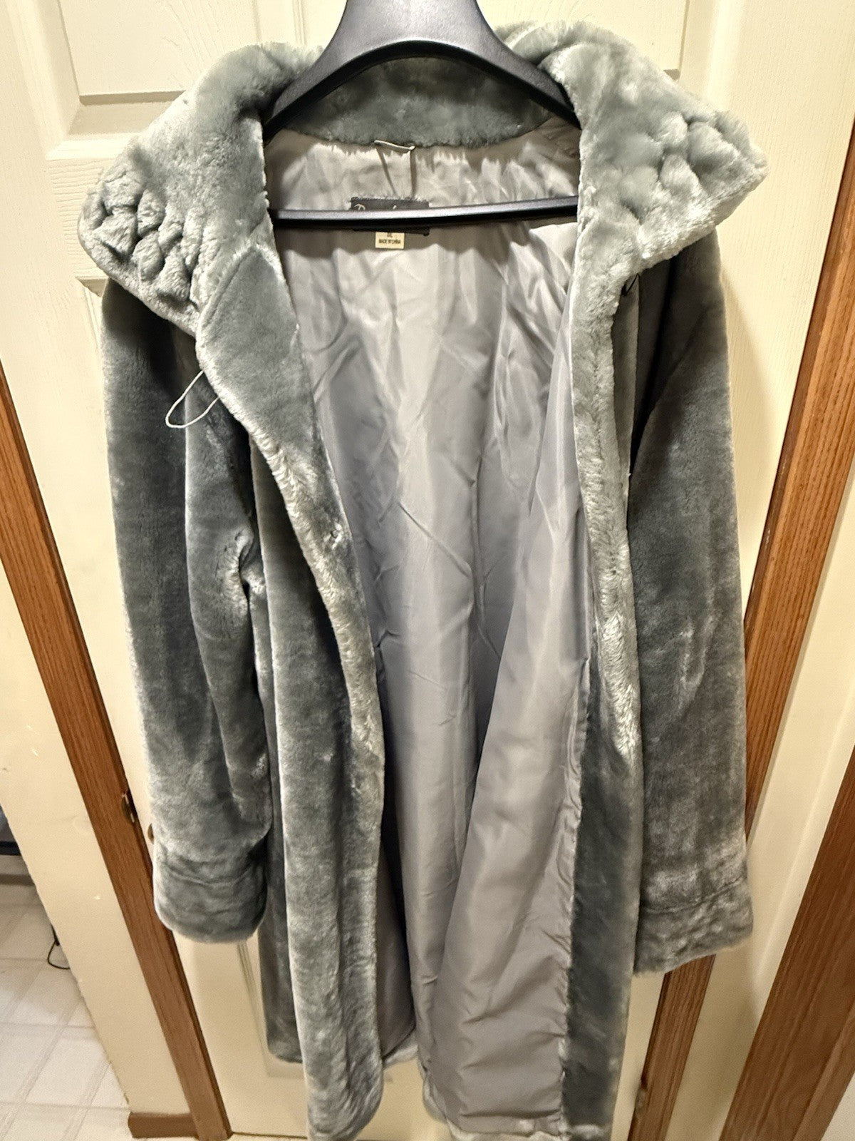 Vintage  Donna Lepure Faux Fur Coat 