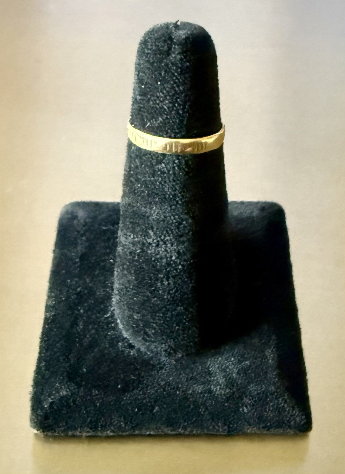 Vintage 10K Yellow Gold Band - Size 6.75 (1.6g)