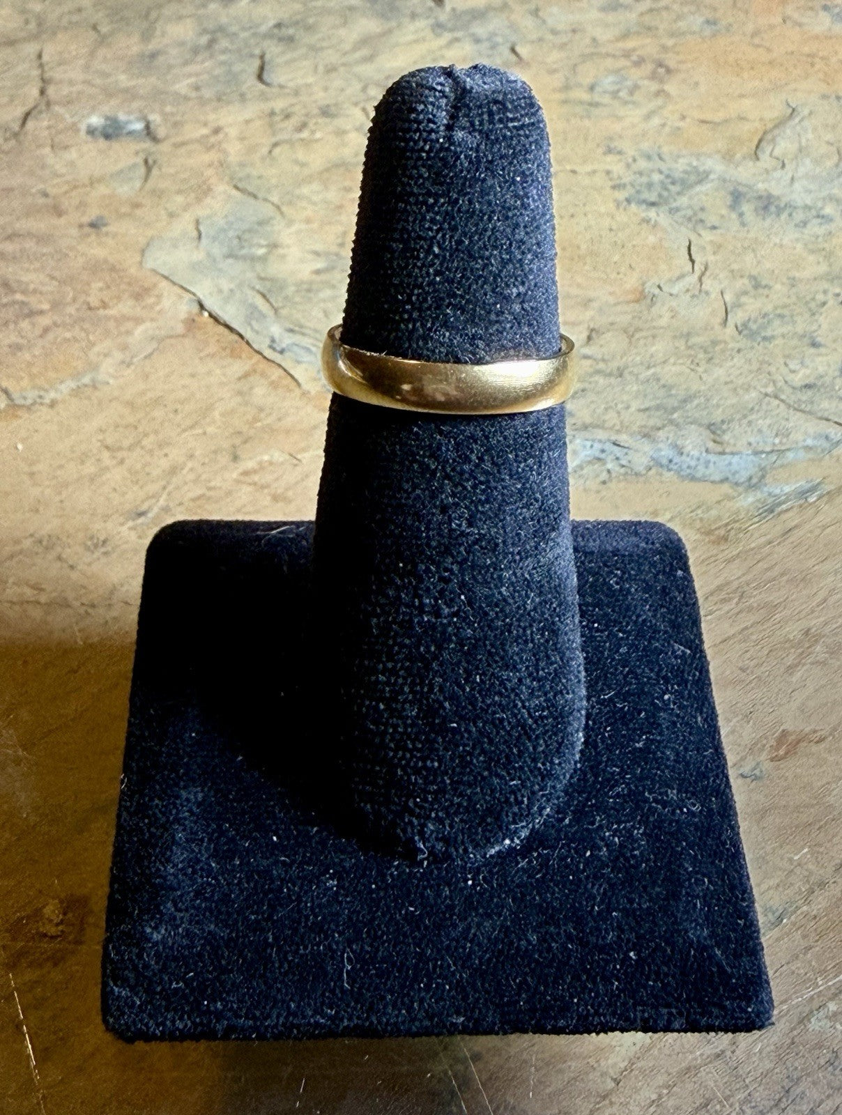 Men’s Gold Tone Stainless Steel Wedding Band - Size 8