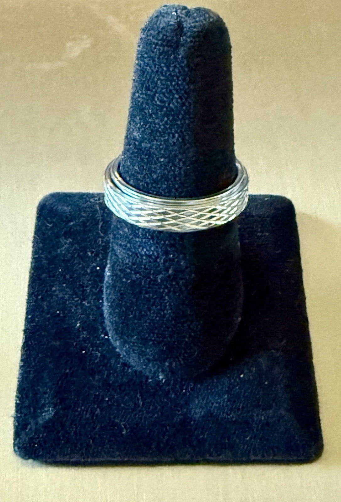 Men’s Stainless Steel Rotating Band -Size 10