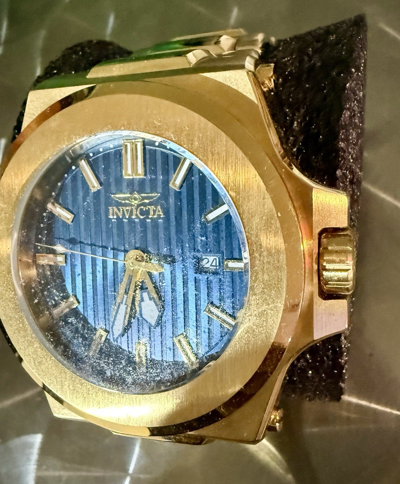 Invicta Reserve Akula Men 38727
