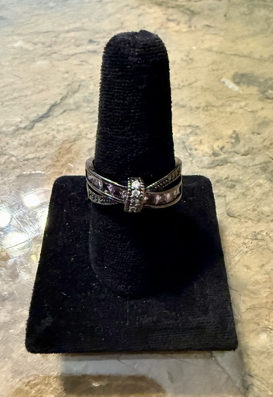 vintage-style rhinestone bow knot ring -Sixe 11.5