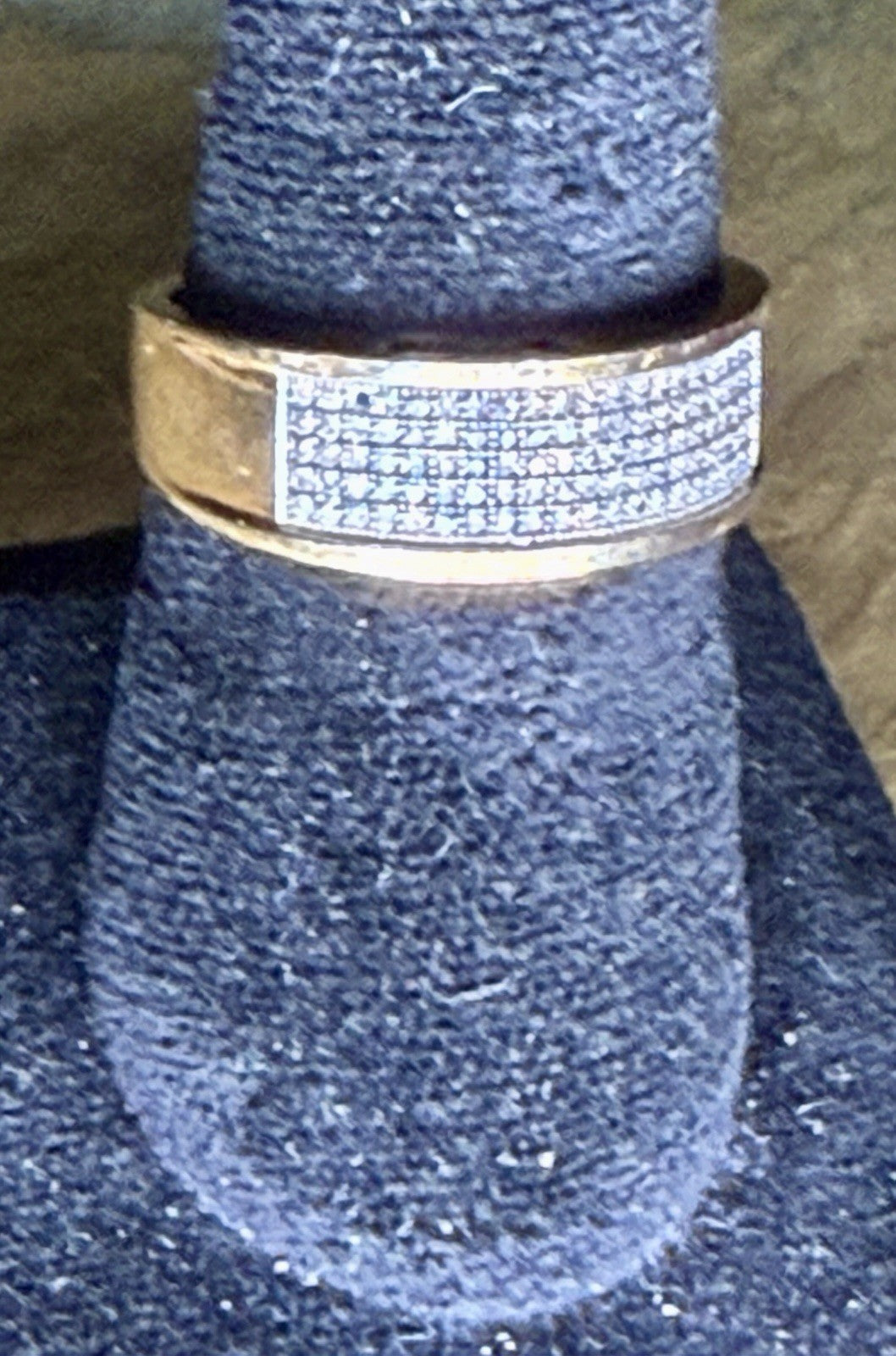 Vintage 10K Yellow Gold Diamond Pave Ring - Size 10 (4.77g)