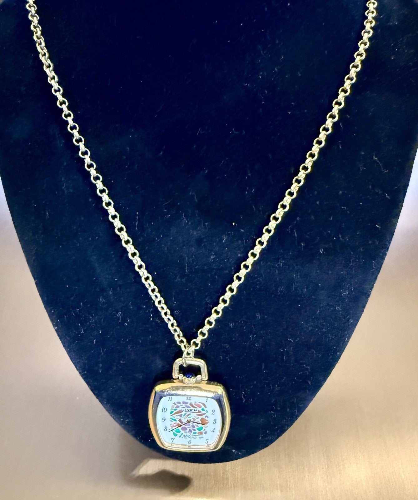 Vintage Gruen Women’s Gold Tone Quartz Watch Pendant and Chain