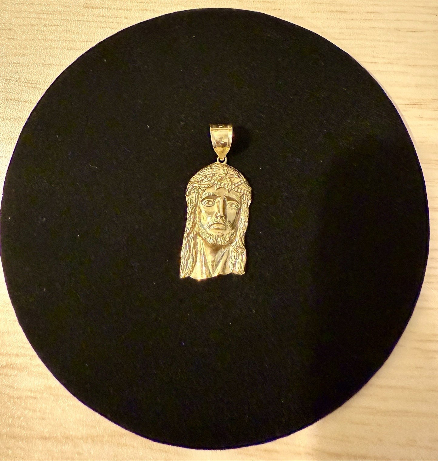 10K Yellow Gold Jesus Head Pendant (3.64g)