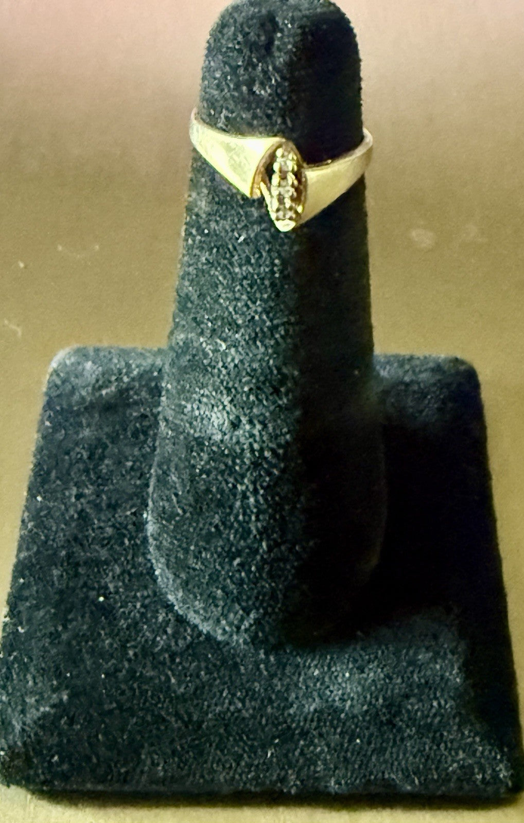 Vintage 10K Yellow Gold Diamond Ring(1.84g) Size 4.75