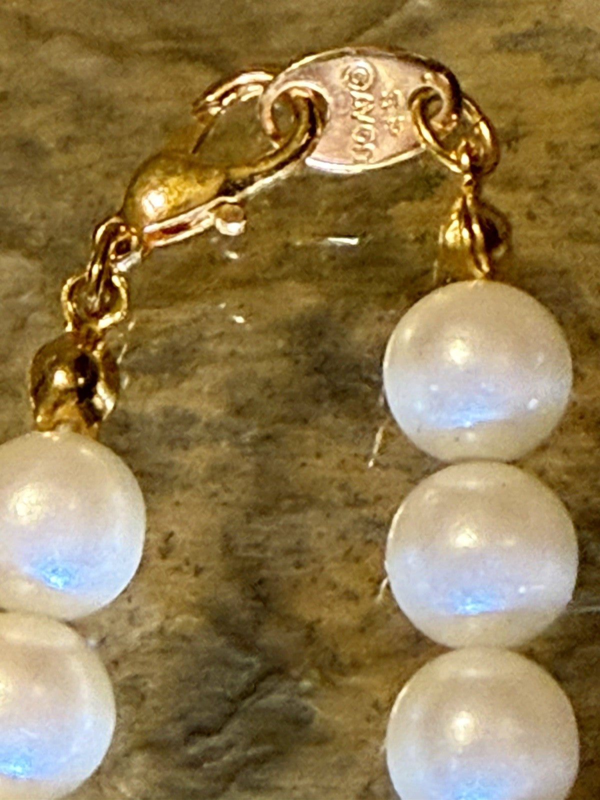 Vintage Avon Faux Pearl Necklace 