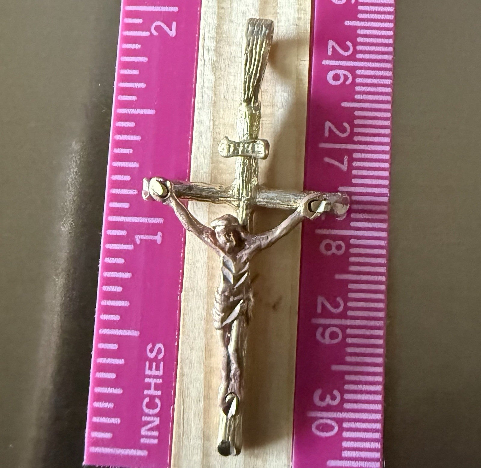 Vintage Sterling Silver Crucifix Pendant 