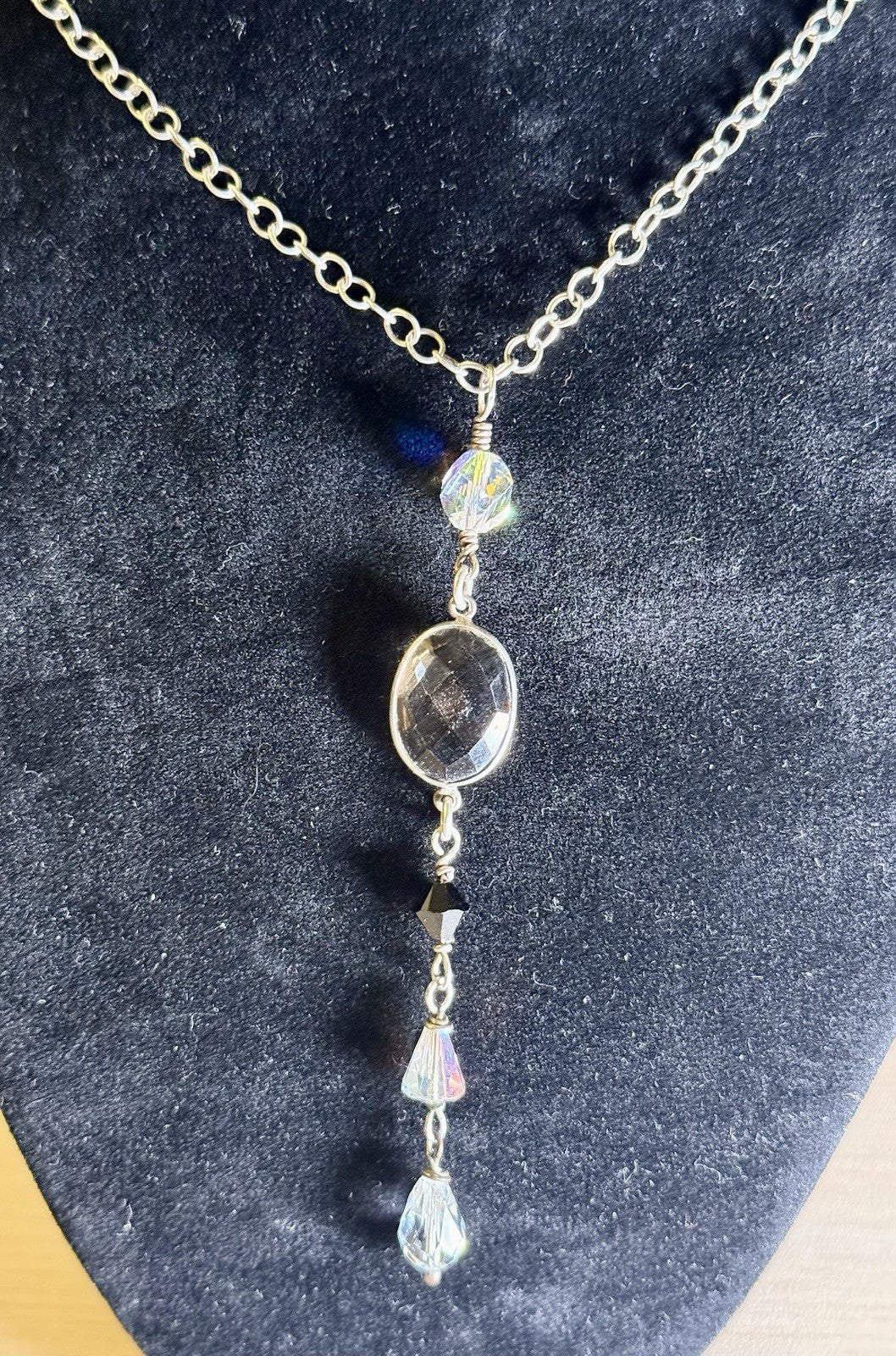Sliver-tone Y-drop pendant necklace with crystal cut-glass and black stone beads